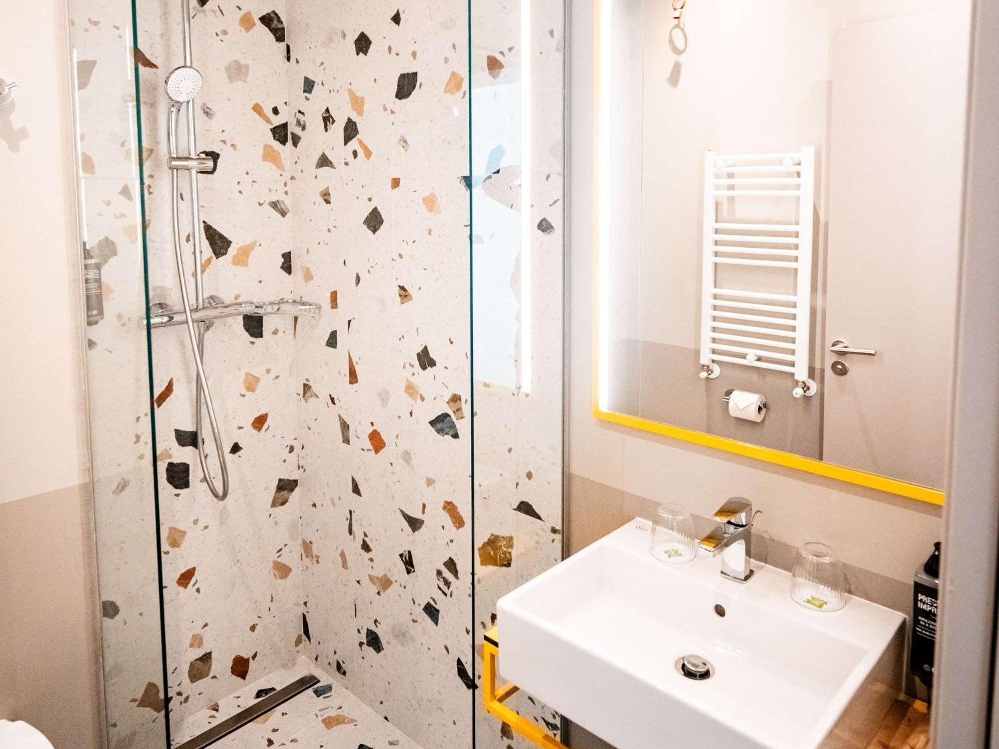Отель Ibis Styles Sibiu Arsenal Экстерьер фото